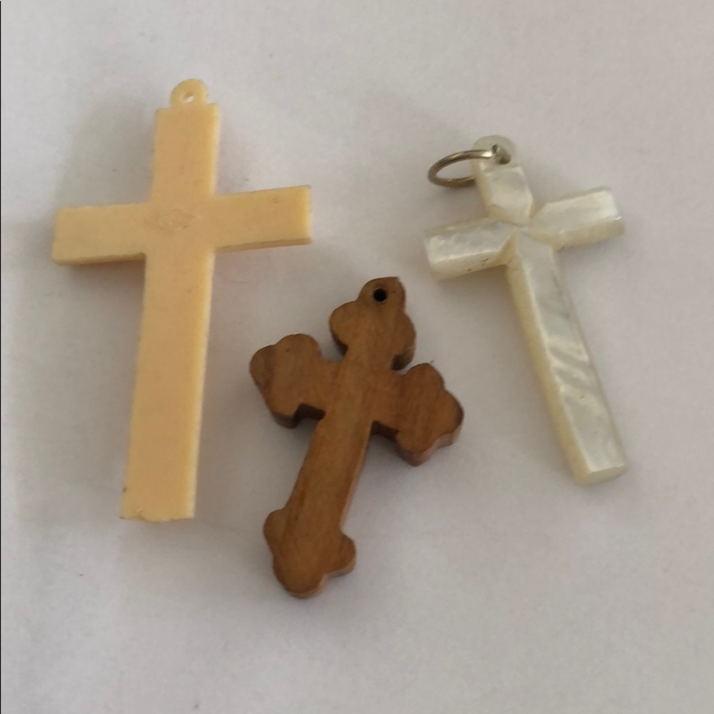 Old Cross Pendant Collection Five Cross Lot MOP - Picture 6 of 8